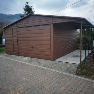 5,5×6-os lemezgarázs + 1,5 m-es kocsibeálló