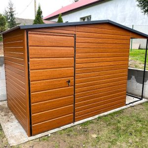 3×2 m-es szerszámtároló + 1 m-es fatároló résszel, fa hatású kivitelben